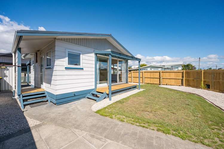 101a Nayland Road Stoke_12