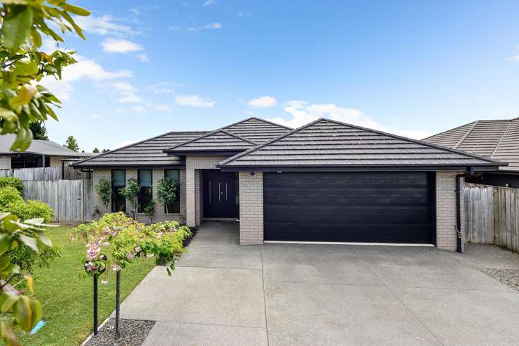 8 Carlingford Rise Dinsdale_26