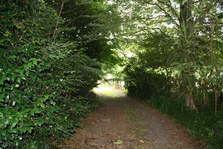 18 Barry Road Waihi_15