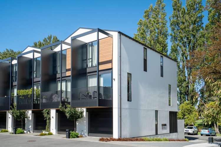 1/247 Cambridge Terrace_0