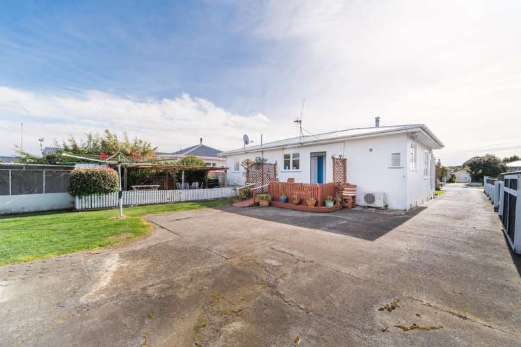 14 Vernon Avenue Takaro_15