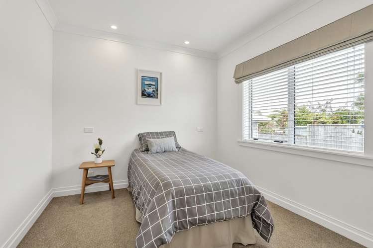 54A Cloten Road Stratford_23