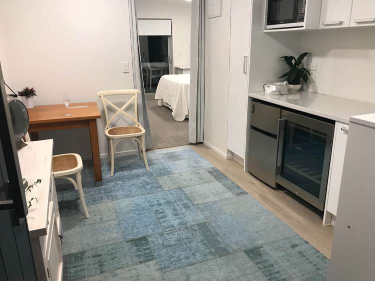 8a/5 Glen Road Browns Bay_4
