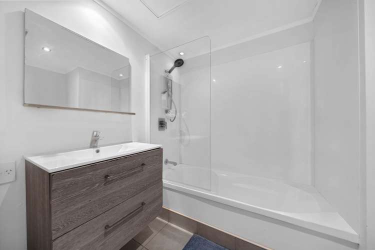 702/47 Hobson Street City Centre_8
