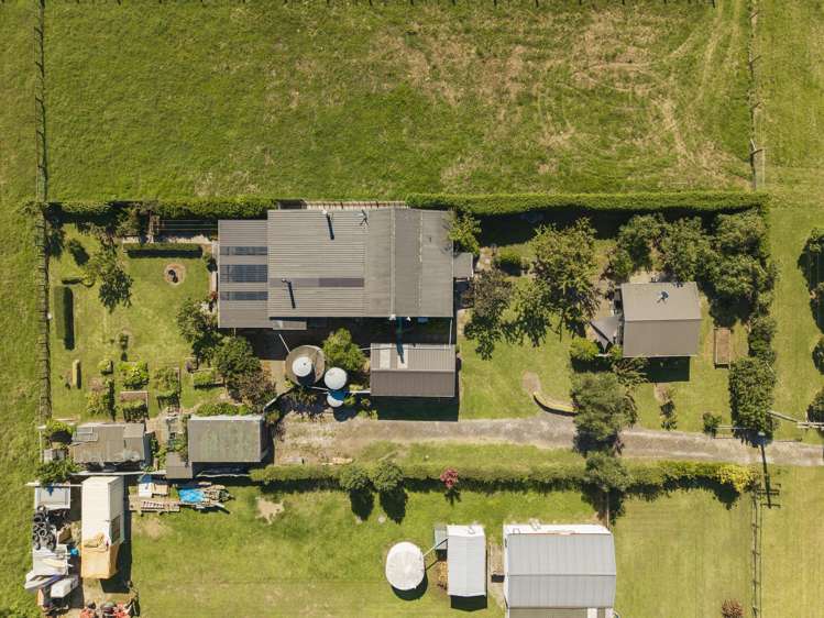 1 Forster Street Tolaga Bay_6
