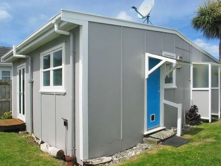 8 Whitehouse Road Titahi Bay_13