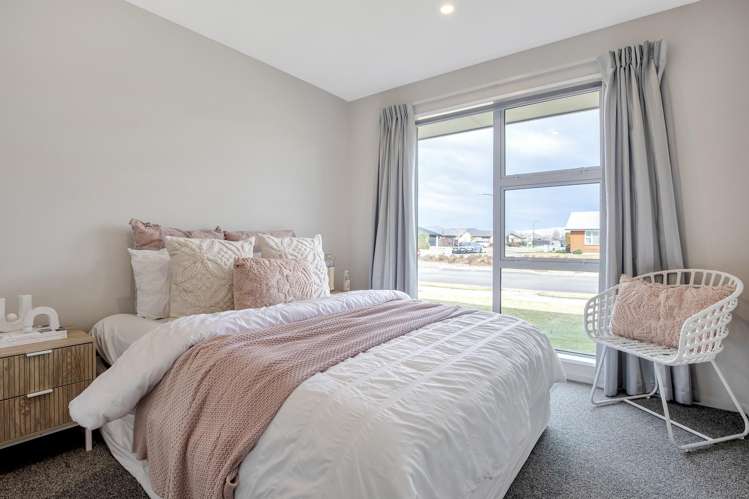 17 Ridgeway Avenue Rolleston_12