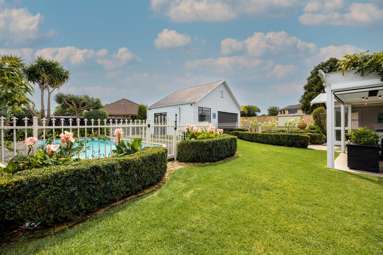 10 New Windsor Road_3