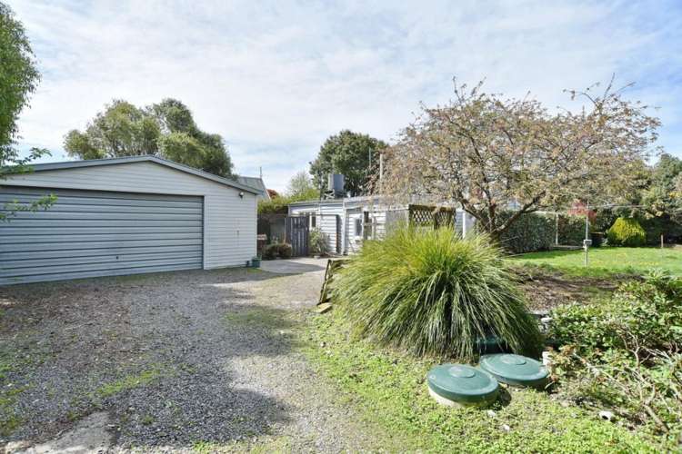 1401 Main North Road Waikuku_24