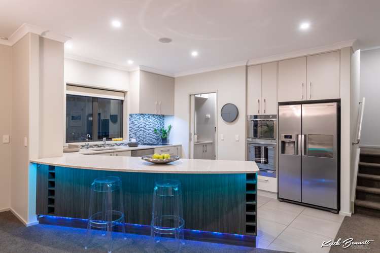 216b Sutherland Road Lyall Bay_15