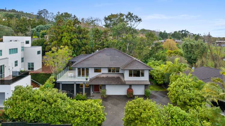 8 Baverton Drive Flat Bush_9