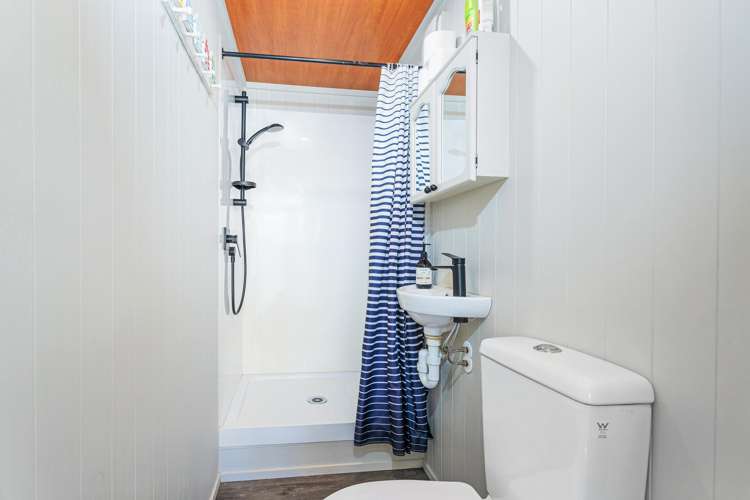 24 Oliver Leighs Drive Cooks Beach_13