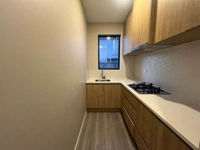 4 St Claire Road Silverdale_1