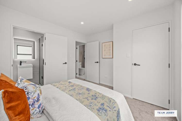 16 Moana Avenue One Tree Hill_12