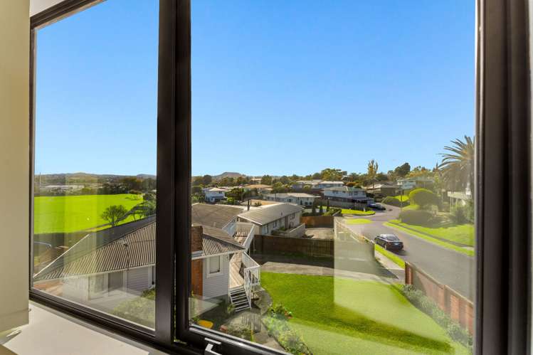 7/27 Carole Crescent Pakuranga Heights_25