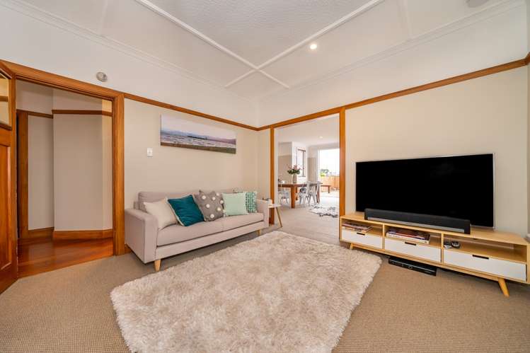 22 Bouverie Street Petone_15