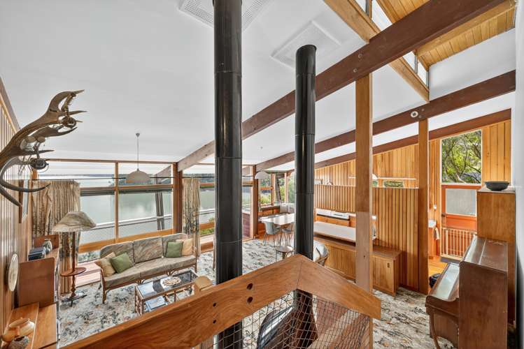 393 Marine Drive Charteris Bay_14