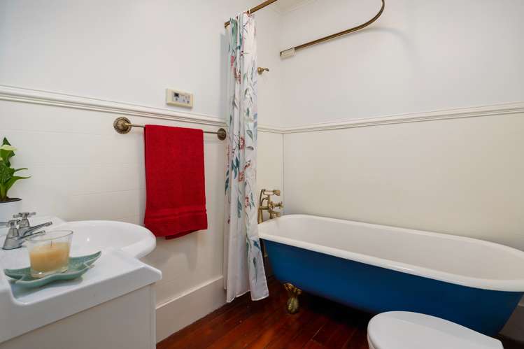 4 Summit Drive Mount Albert_26