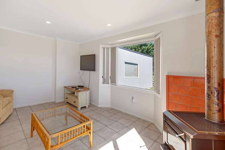 9 Aranui Avenue Waitarere Beach_12