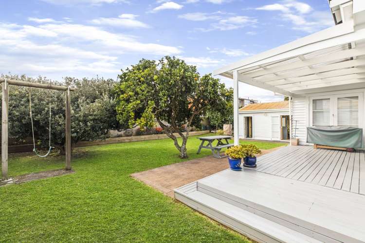 82a Trafalgar Street Onehunga_16