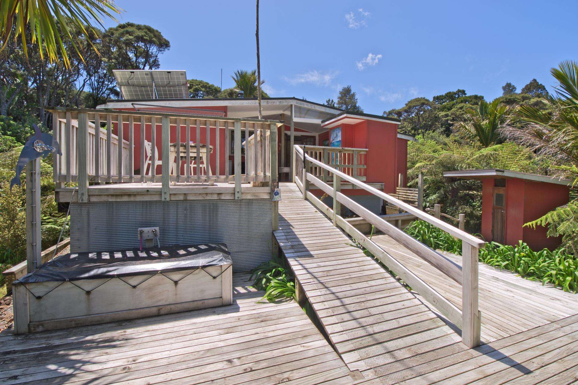 65 Cape Barrier Road Great Barrier Island (Tryphena)_0
