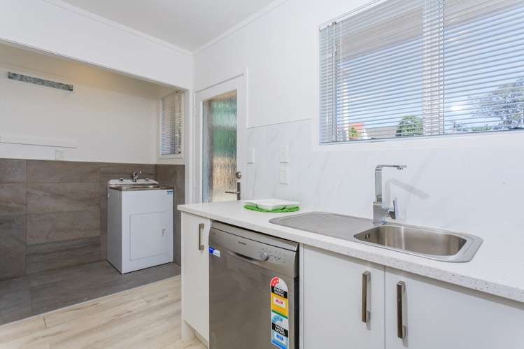 3/28 Uxbridge Road Mellons Bay_14