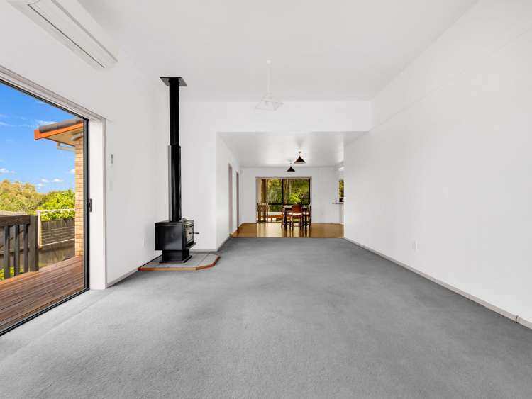 64 Rhinevale Close Henderson_13