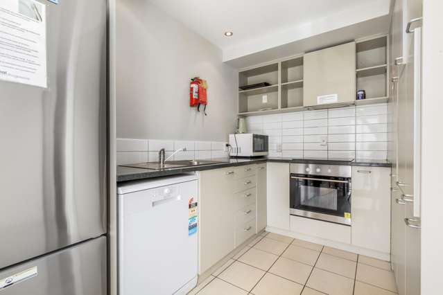 18/31 Poulson Street Addington_3