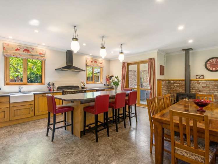 87 Collins Road Lincoln_5