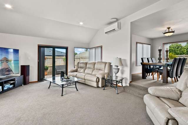 3 Trossach Place Wattle Downs_4