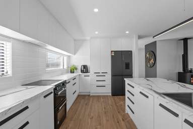 3 Bob Reid Crescent_3