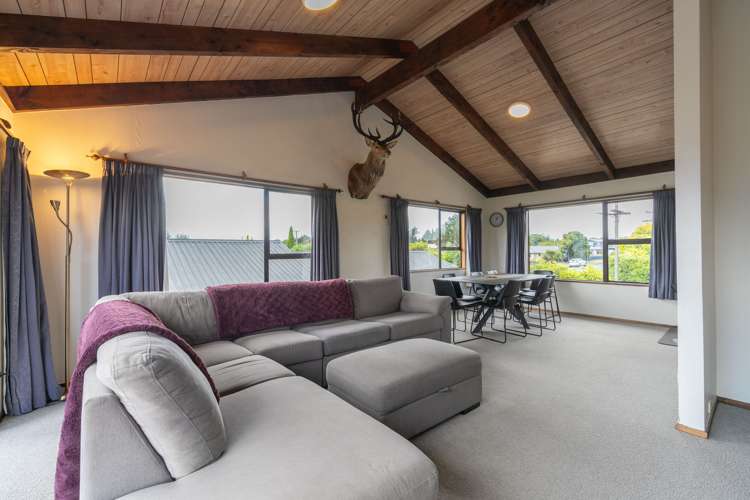 85 Matai Street Te Anau_12