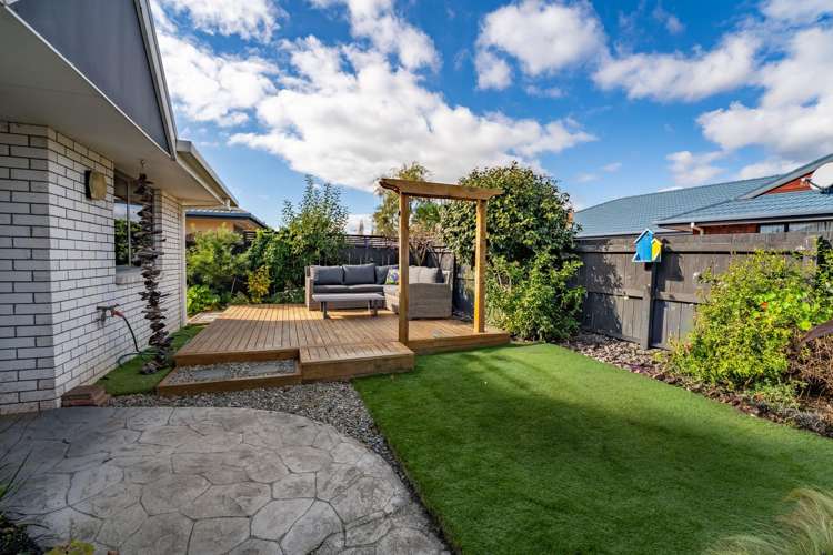 1/50 Masefield Street 10816_2
