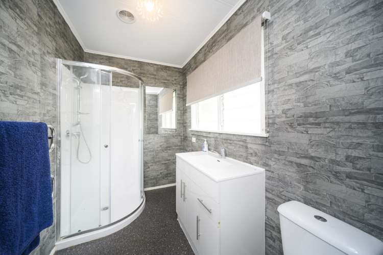 6 Edward Street Pahiatua_11