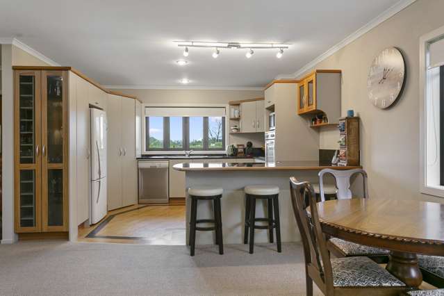 8 Rowling Place Leamington_4