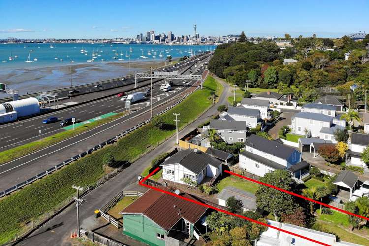 14 Sulphur Beach Road Northcote Point_5