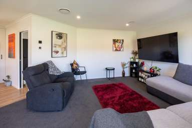 172 Kingsdale Park Drive_2