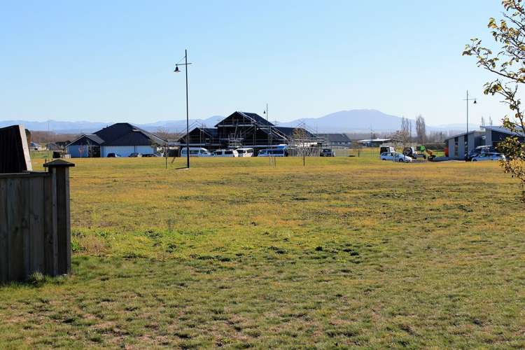 8 De Surville Way Pegasus_3