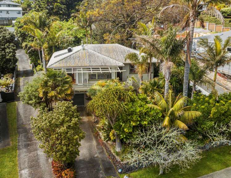 64 Stott Avenue Birkdale_0