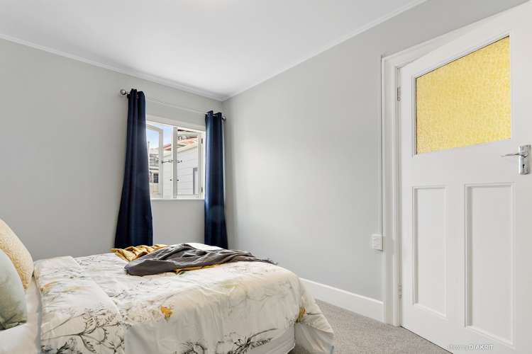 5 Te Wharepouri Street Berhampore_8