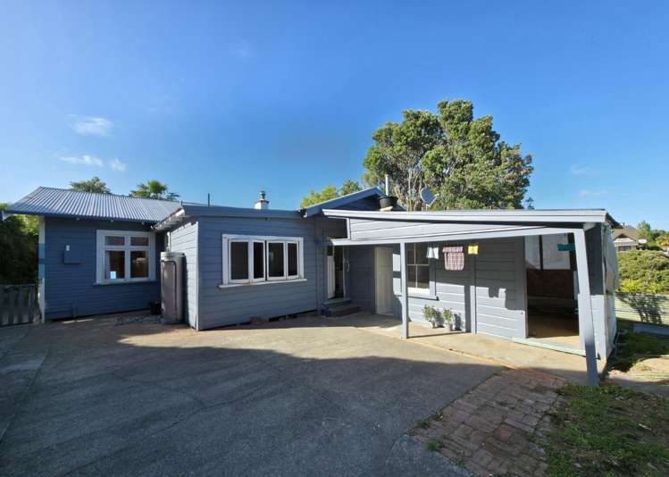 2 Harvey Road 10780_17