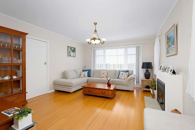 10 Kelwyn Road Kelston_21