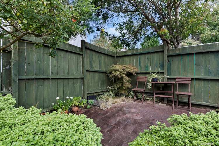 3/24 Beswick Place Birkdale_14