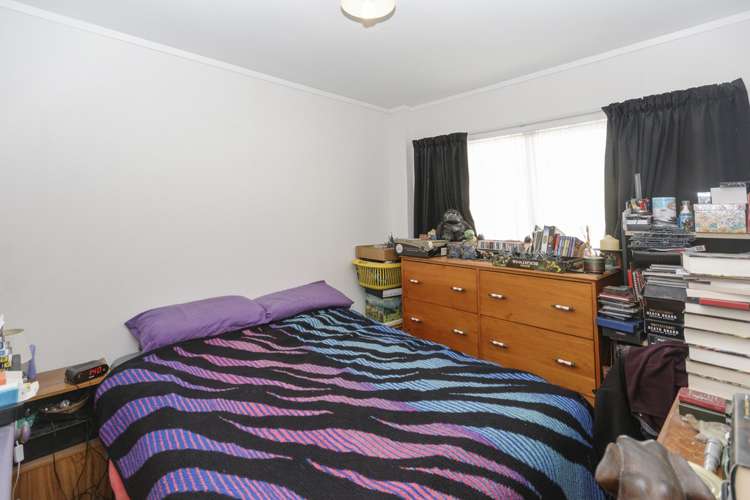 1/50 Shetland Street Glen Eden_8