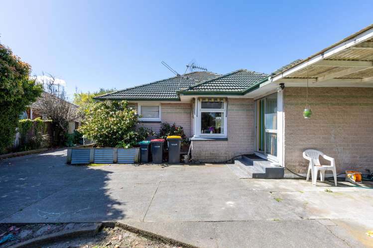 37 Appleby Crescent Burnside_14