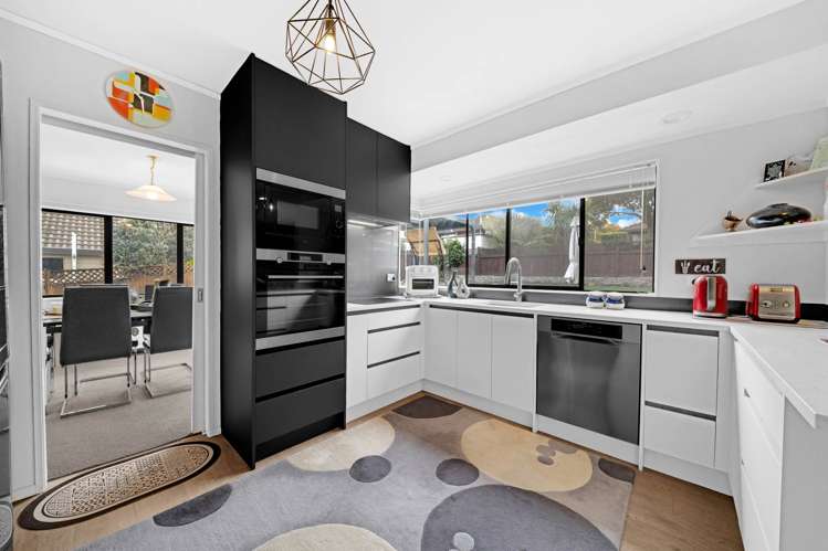 41 Clydesdale Road Somerville_12