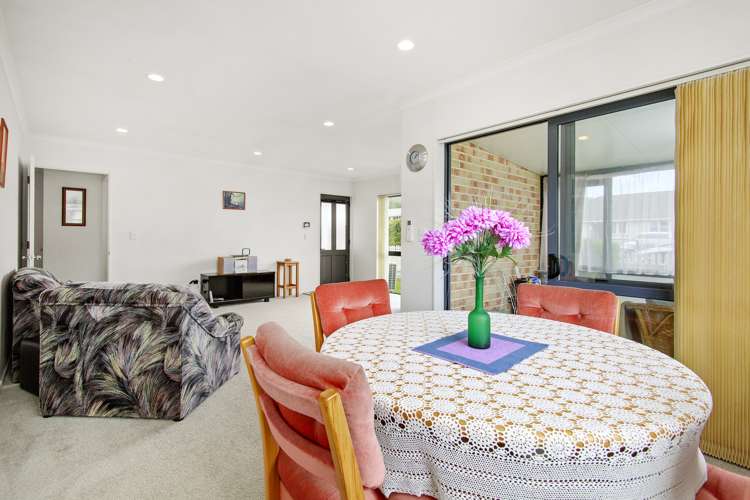 1 Elena Place Tawa_9