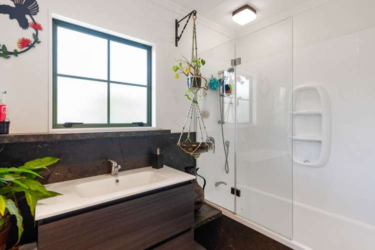 35 Whelans Road Levin_17