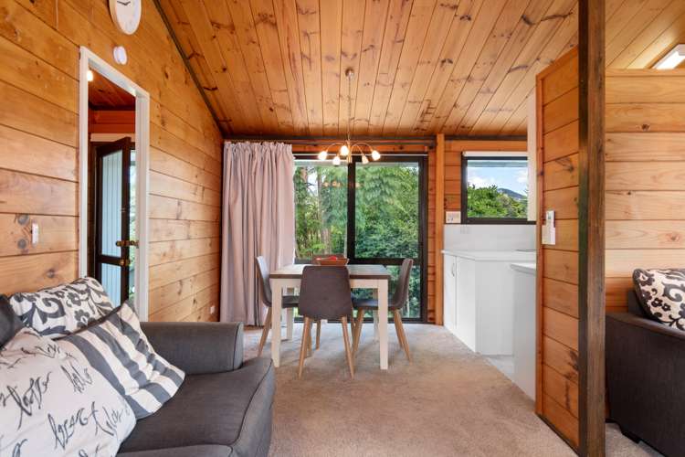 24 Dunton Drive Welcome Bay_5