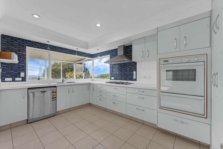 2/4 Fairlea Road_3